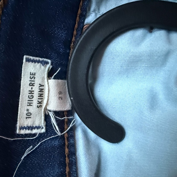 Madewell 10” High Rise Skinny Jeans - Picture 8 of 8